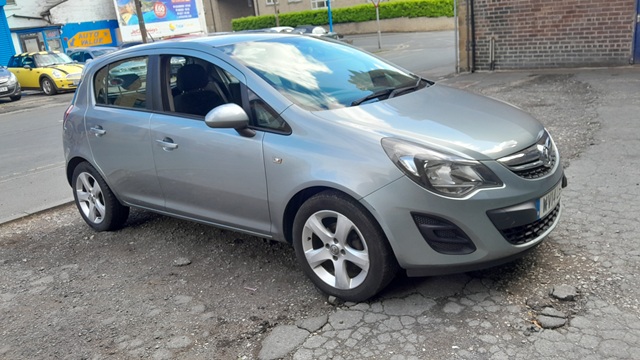 Vauxhall-Corsa 1.2-2014 